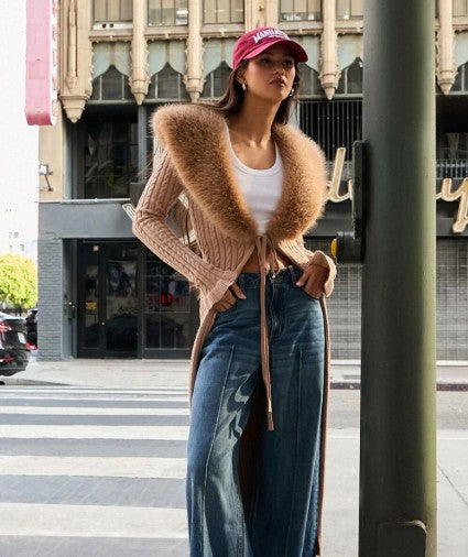Kürk Hırka Nasıl Kombinlenir? Günlük Şıklık mı, Lüks Dokunuş mu?